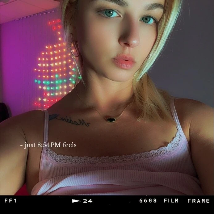B@bygirl 💜