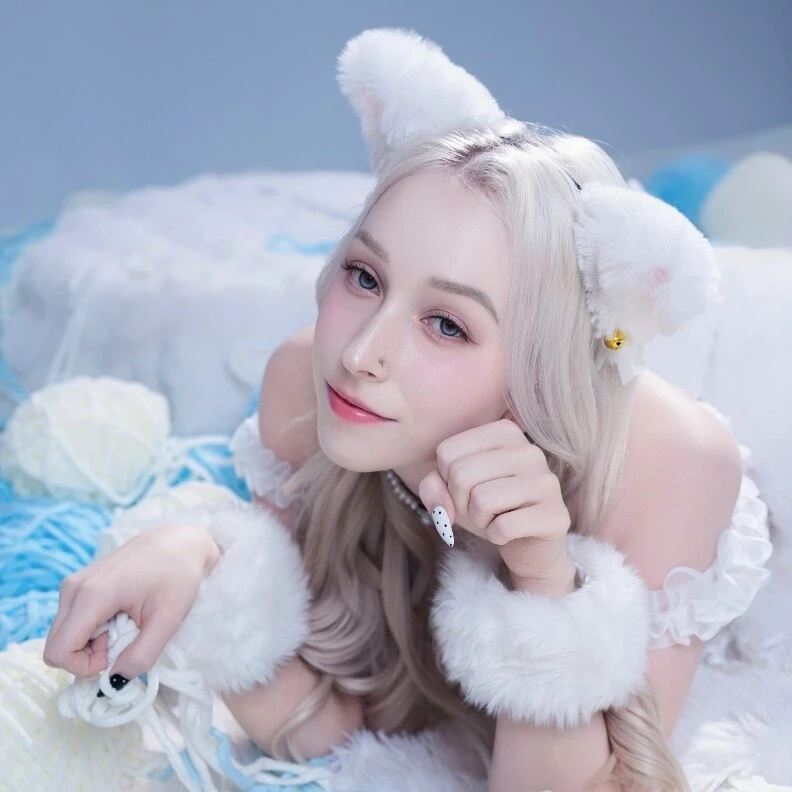 Naomiee