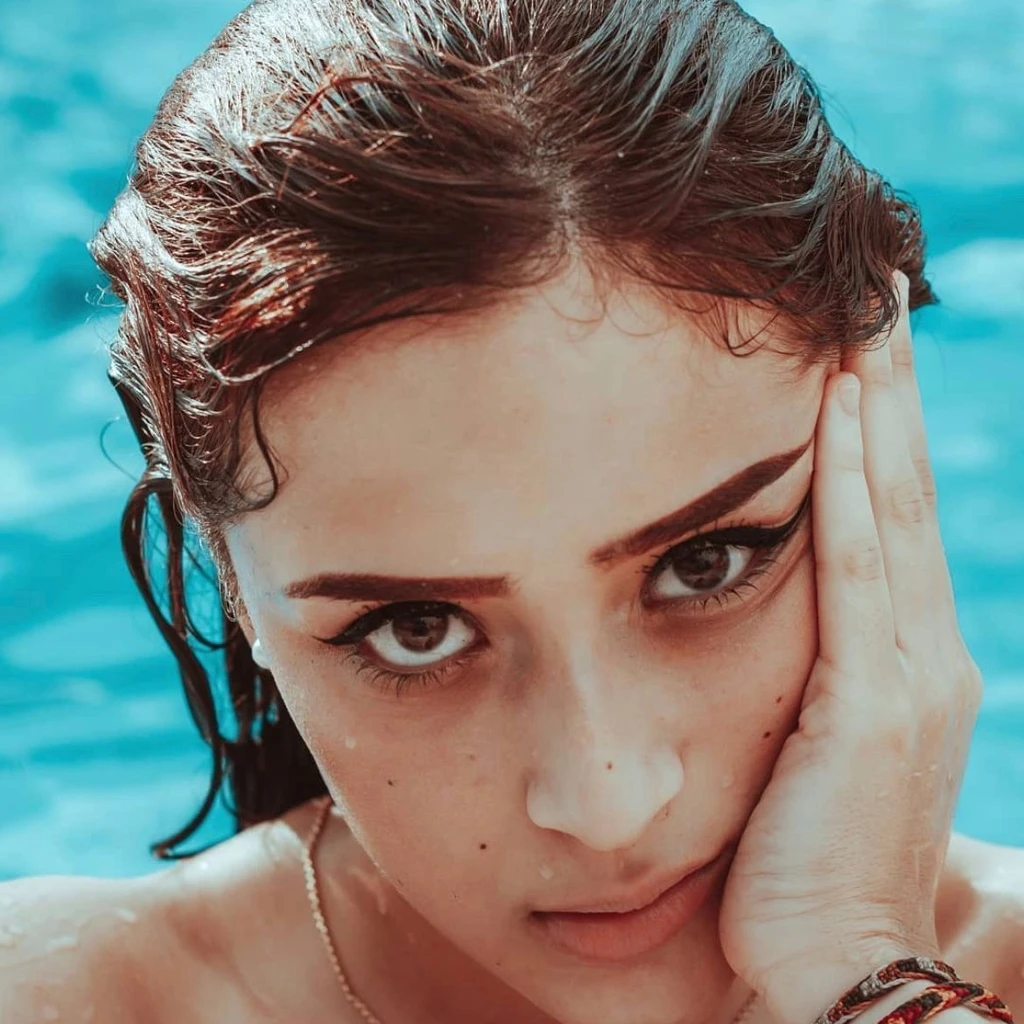 ✨Sarah Lopez✨