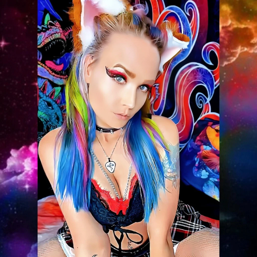 Rainbow Kitsune