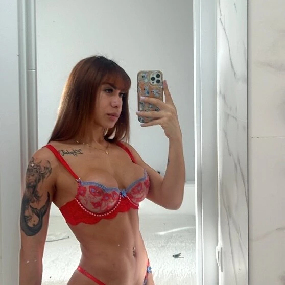 Naomi Hernandez