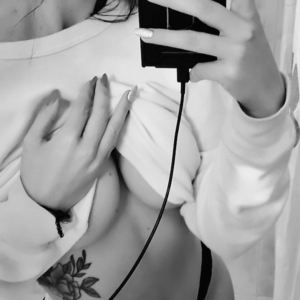🍑Naty Kamas🍑