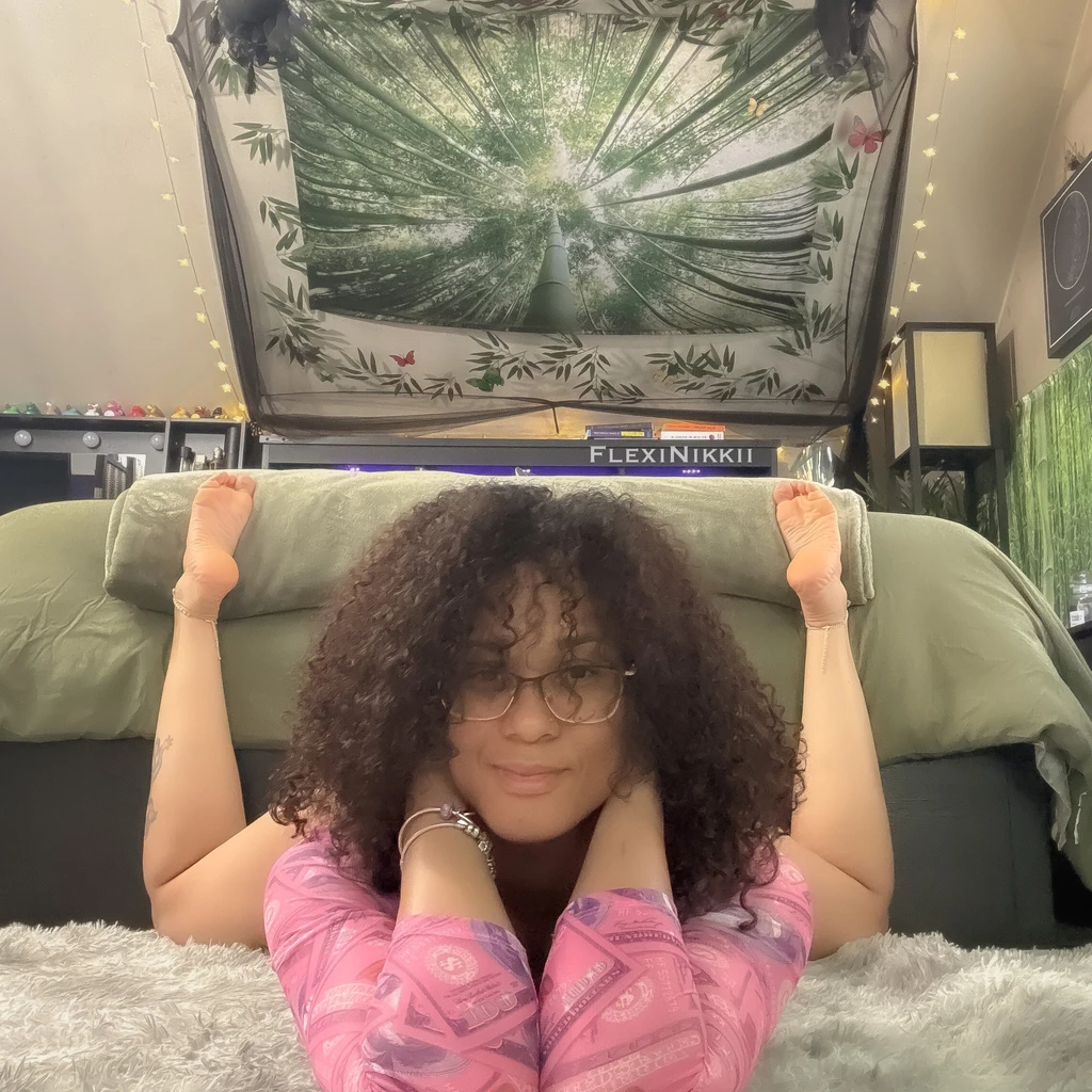 FlexiNikkii