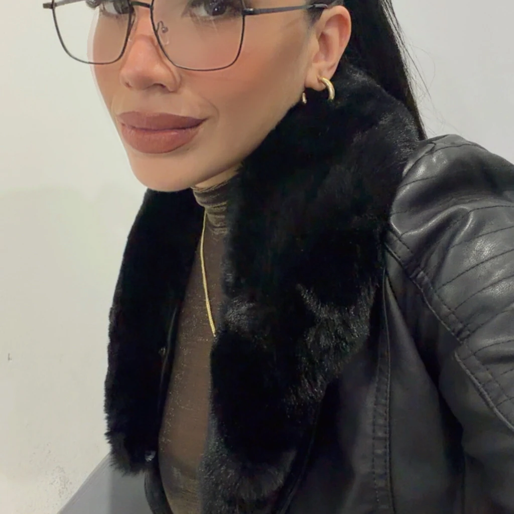 Professeur Maria 👩🏻‍🏫