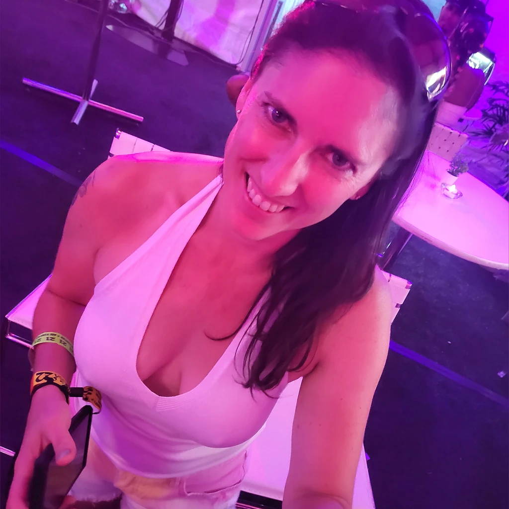 MrsJanetM