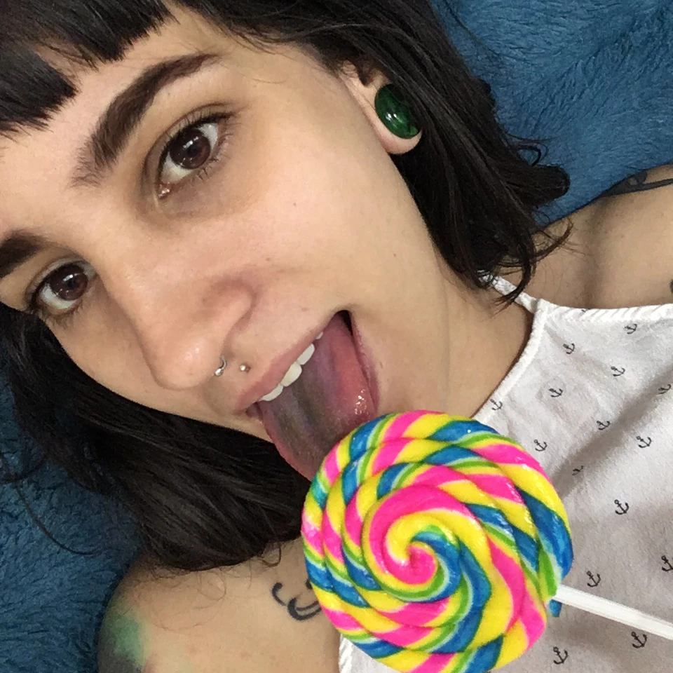 Mia