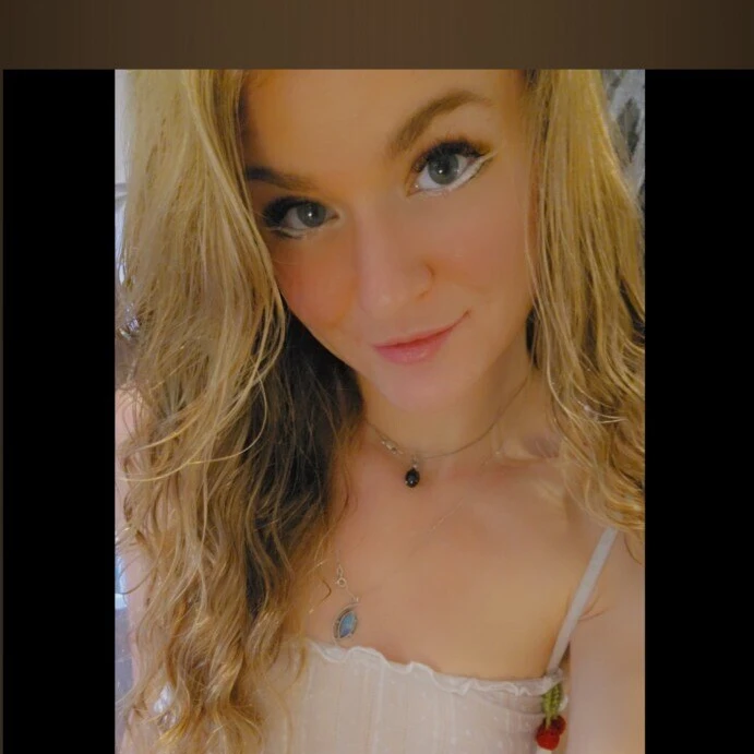Effykittyofficial