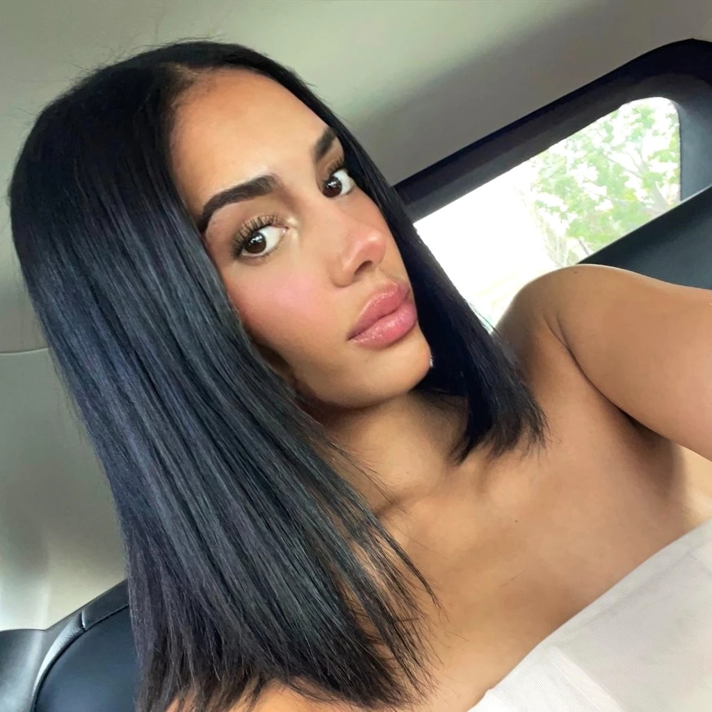 Ava