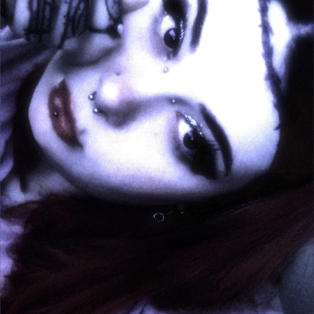 Crowley|| gothicc vampy gf🩸⚰️