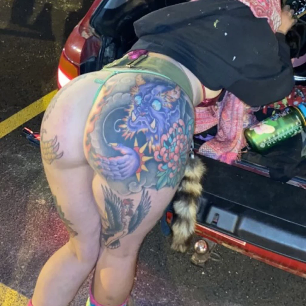 $uki$uxxx